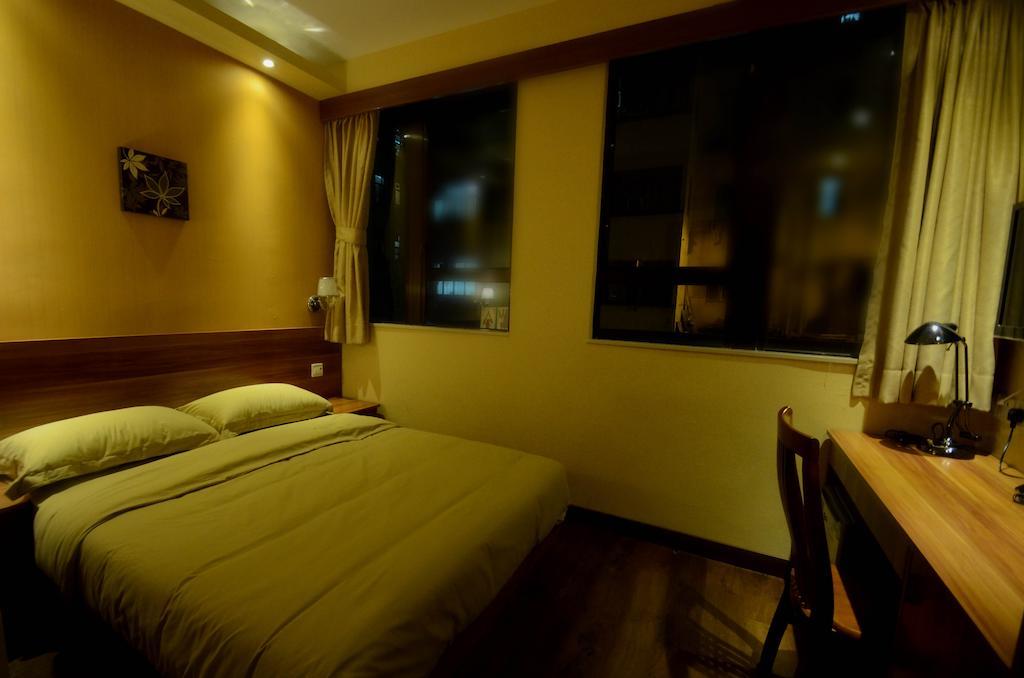 Vp Hotel