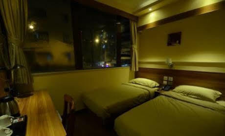 Vp Hotel
